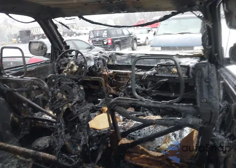 1998 Dodge Ram 1500 St из США, поврежденный, VIN 3B7HF13Z2WG233660